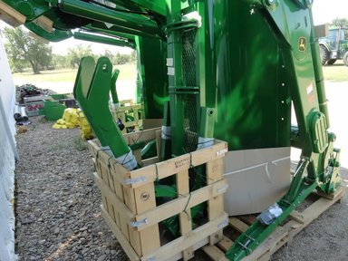 2026 John Deere 660R chargeur frontal — photo 2