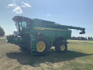 2025 John Deere S7 800 Batteuse — photo 2