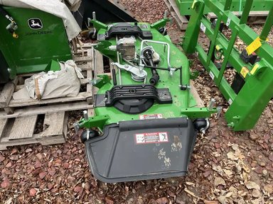 2023 John Deere 60' High Capacity Mower Deck Accessoires de pelouse et de jardin — photo 2