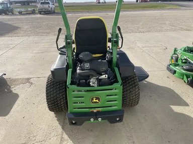 2025 John Deere Z955R Tondeuse à rayon de braquage zéro — photo 2