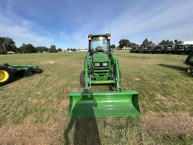 2026 John Deere 4075R Tracteur — photo 2