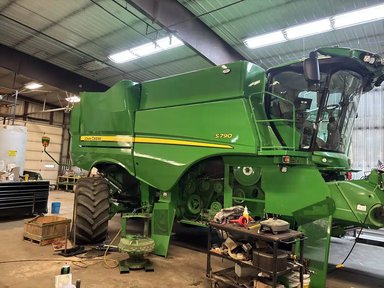 2024 John Deere S790 Batteuse — photo 2
