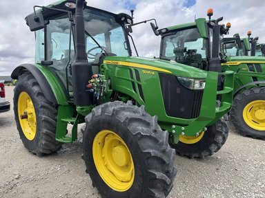 2025 John Deere 5095M Tracteur — photo 2