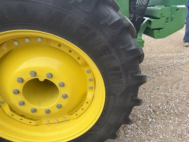 2025 John Deere 8R 340 Tracteur — photo 2