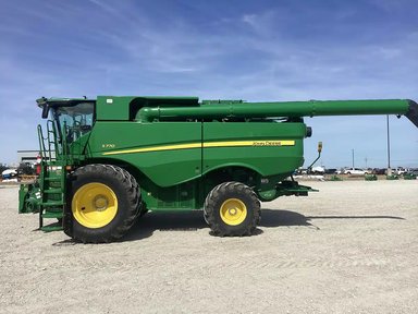 2021 John Deere S770 Batteuse — photo 2