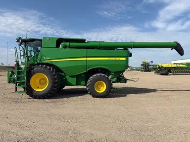 2024 John Deere S780 Batteuse — photo 2