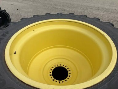 Goodyear LSW1400/30R46 Pneus — photo 2