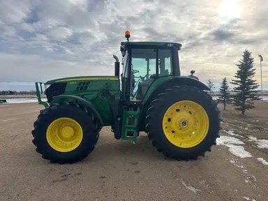 2024 John Deere 6155M Tracteur — photo 2