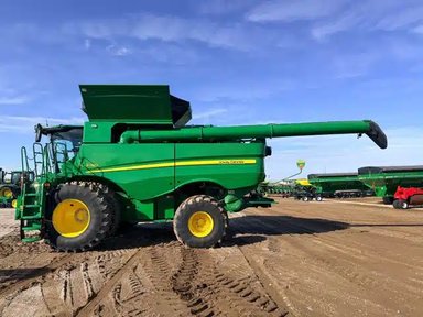 2024 John Deere S780 Batteuse — photo 2