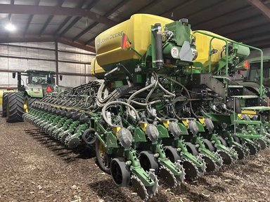 2025 John Deere DB60 Planteur — photo 2