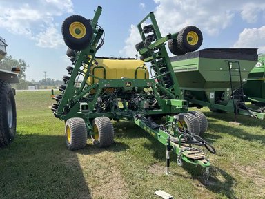 2022 John Deere N540C Semoir à air — photo 2