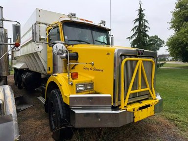 1996 Western Star Alliston Machinery 24' Bulk Box Équipement pour pommes de terre — photo 2