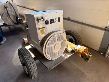 MagnaPlus 55KVA PTO Génératrice — photo 2