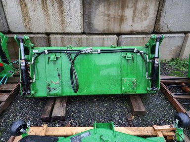 2023 Horst Welding 4-in-1 Bucket Tracteur — photo 2