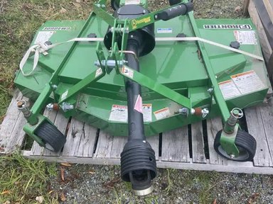 2022 John Deere GM4060E Tondeuse de finition — photo 2