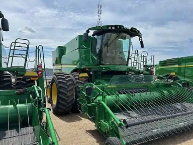 2018 John Deere S780 Batteuse — photo 2