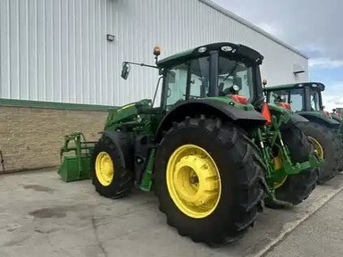 2025 John Deere 6155M Tracteur — photo 2