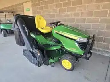 2024 John Deere X590 Tracteur à pelouse — photo 2