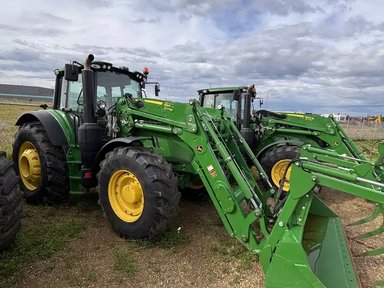 2025 John Deere 6155M Tracteur — photo 2