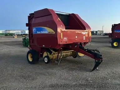 2010 New Holland RB7090 Presse à Balle Ronde — photo 2