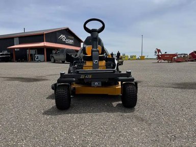 2026 Cub Cadet Z2 42S Tondeuse à rayon de braquage zéro — photo 2