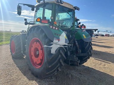2019 Fendt 724 VARIO Tracteur — photo 2