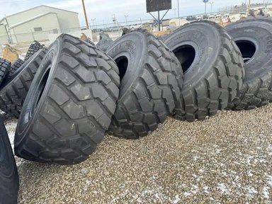 2024 Boto 70/65R25 Boto GCB5 Radial Tire Accessoires — photo 2