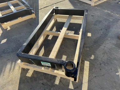 2024 Pallet Forks Chargeur sur roues — photo 2