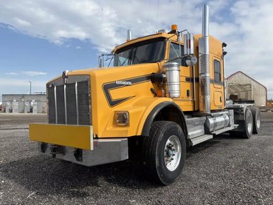 2014 Kenworth T800 Camion - pickup — photo 2