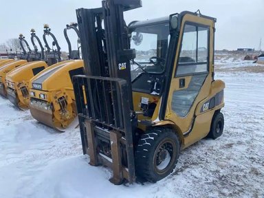 2013 Caterpillar 2PD6000 Chargeur télescopique — photo 2