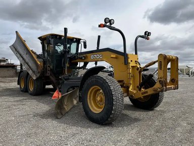 2013 John Deere 870G Niveleuse (Gratte panier) — photo 2