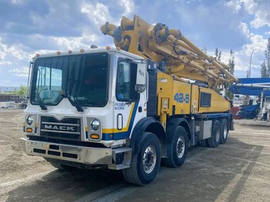 2013 Mack MRU613 Camion - pickup — photo 2