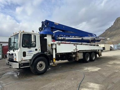 2013 Mack MRU613 Camion - pickup — photo 2