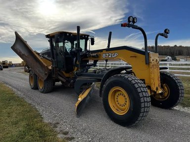 2018 John Deere 872GP Niveleuse (Gratte panier) — photo 2