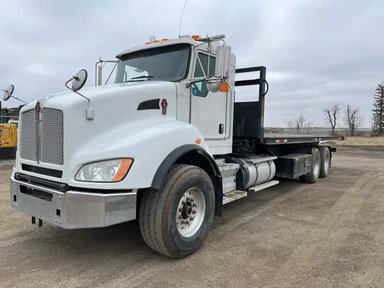 2016 Kenworth T4 Camion - pickup — photo 2