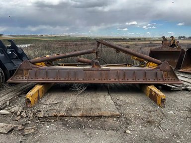 Caterpillar D8T Bouteur — photo 2