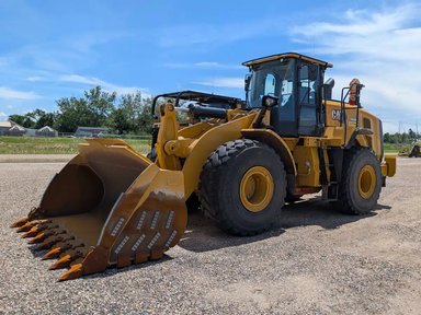 2022 Caterpillar 966M Chargeur sur roues — photo 2