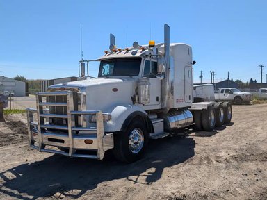 2015 Peterbilt 367 Camion - pickup — photo 2