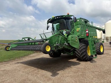 2013 John Deere T670 Batteuse — photo 2