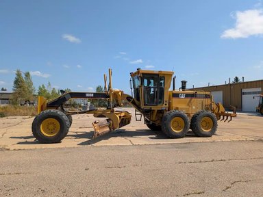 1997 Caterpillar 160H VHP Niveleuse (Gratte panier) — photo 2
