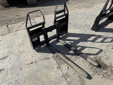 AgTec 1.25x4x48 accessoires pour chargeuse à direction à glissement — photo 2