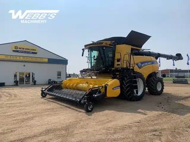 2023 New Holland CR10.90 Batteuse — photo 2