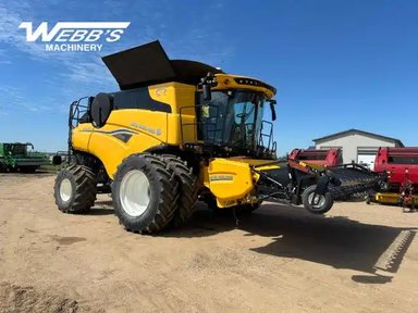 2025 New Holland CR9.90 Batteuse — photo 2