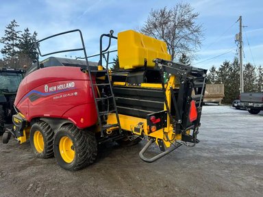 2022 New Holland BIG BALER 330 PLUS Presse à Balle Carrée/Large — photo 2