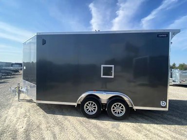 2026 ALUMINUM ENCLOSED SNOWMOBILE TRAILER Remorque - Motoneige — photo 2