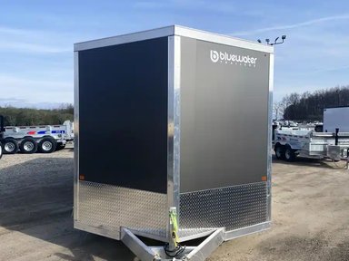 2026 Canadian Mennonite Built Aluminum Enclosed Carhauler Trailer Remorque - Porte-voiture — photo 2