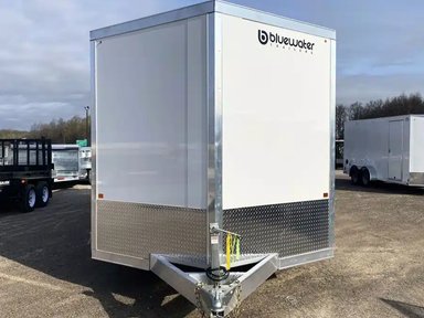 2026 Canadian Mennonite Built Aluminum Enclosed Carhauler Trailer Remorque - Porte-voiture — photo 2