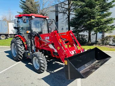 UHI Machinery M404 Tracteur — photo 2