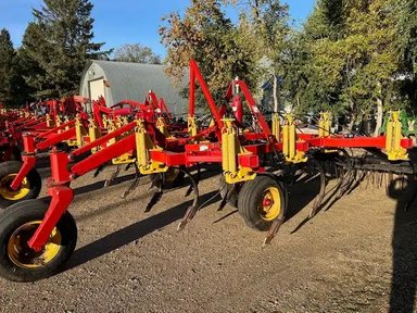 2018 Bourgault 9400-60 Cultivateur — photo 2