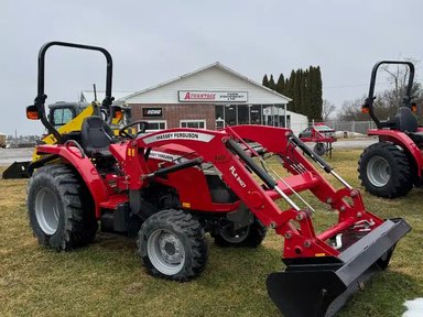 2023 Massey Ferguson 1840 E Tracteur — photo 2